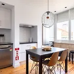 Akicity Penha Ivory
