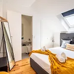 Akicity Penha Ivory * Лиссабон