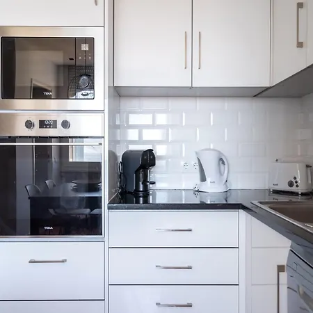 Apartment Akicity Penha Ivory Lisbon