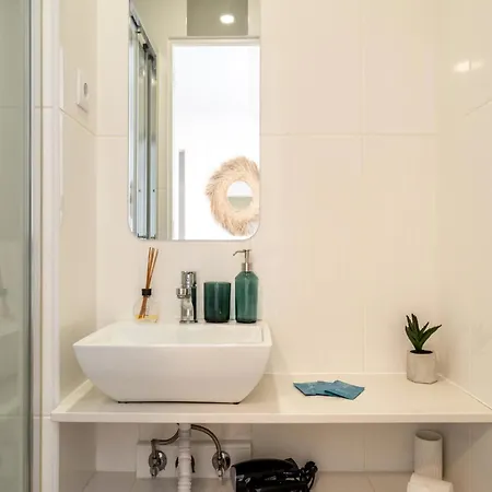 Akicity Penha Ivory Apartment *